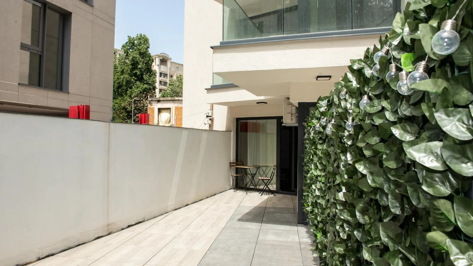 V25Appartments Bucureşti 0*,  România